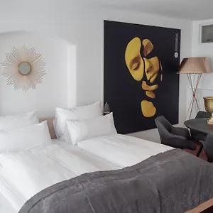 Ana Living Center By Arthotel Ana - Self-service-hotel 2*, Augsburgo Alemania